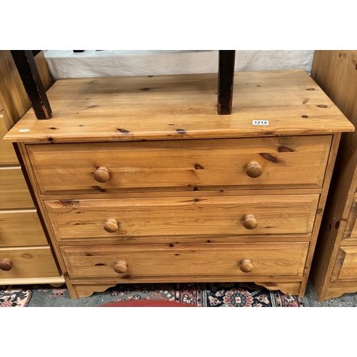 1214 - A solid pine chest of drawers