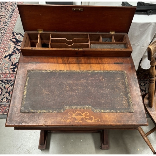 1223 - A Victorian inlaid Davenport desk