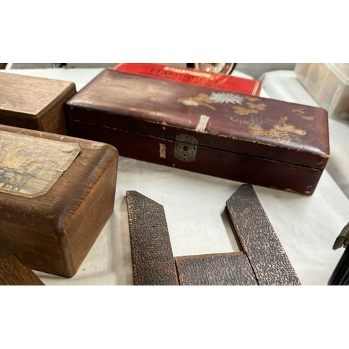 451 - A quantity of vintage advertising tins, wooden boxes & lacquered gloves box