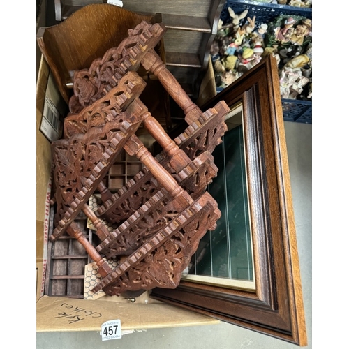 457 - A box of display racks & cabinets for thimbles & tea spoons