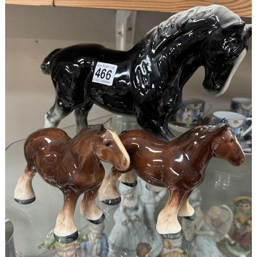 466 - Three ceramic horses.