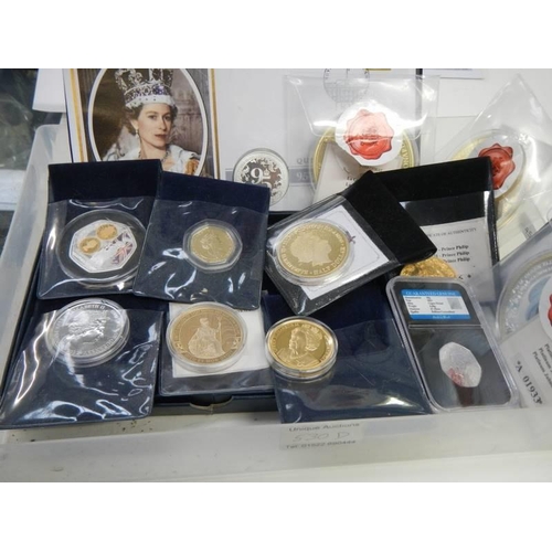 530D - A collection of proof coins & other coins