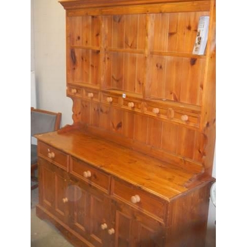 748 - A good mid 20th century pine open rack dresser, COLLECT ONLY.