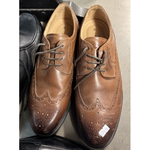 110 - 5 Pairs of men's shoes including Clarkes size 7.5, Two Samuel Windsor Size 8's, A Base London Size 1... 