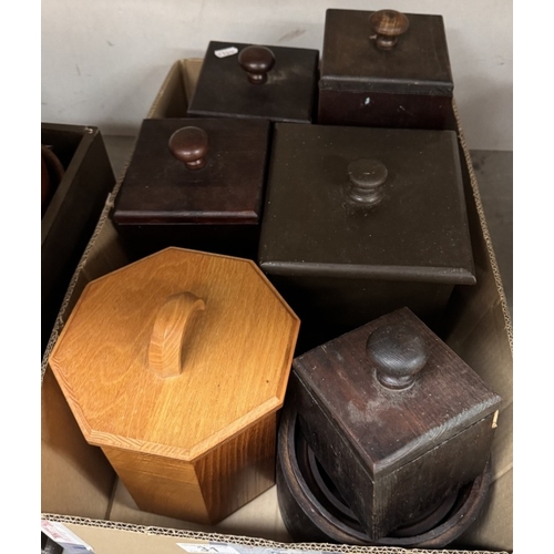 31 - A good lot of wooden boxes etc