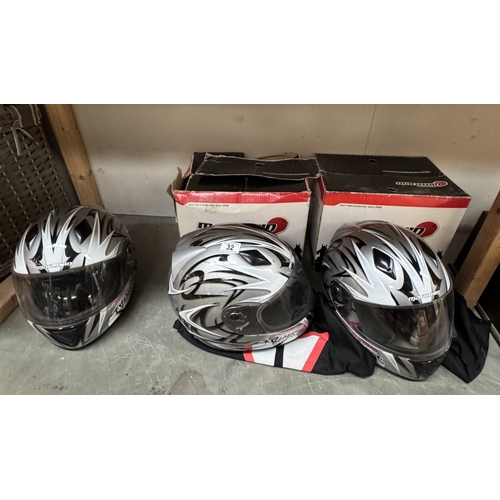 32 - 2 Used Marushin motorcycle helmets (Size L)