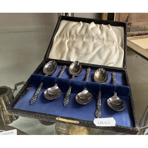 66 - 2 vintage cased sets of silver plates teaspoons