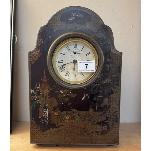 7 - An oriental lacquered mantle clock height 31cm