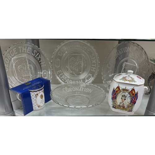 78 - A quantity of Royal memorabilia