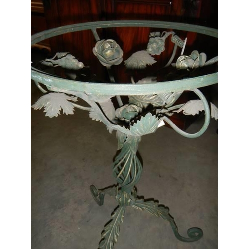 1492 - A decorative wrought table base. COLLECT ONLY.