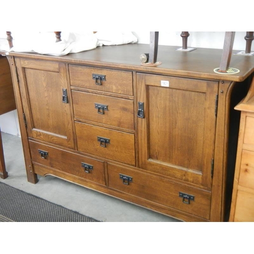 1501 - A good quality oak sideboard, COLLECT ONLY.