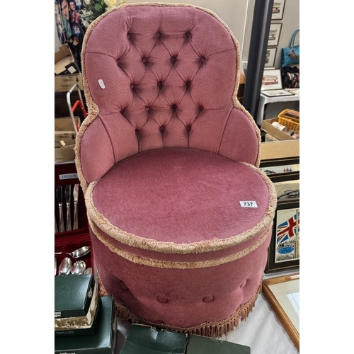 737 - A deep buttoned pink Draylon tub chair