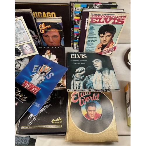 783 - A quantity of Elvis books including some early ones