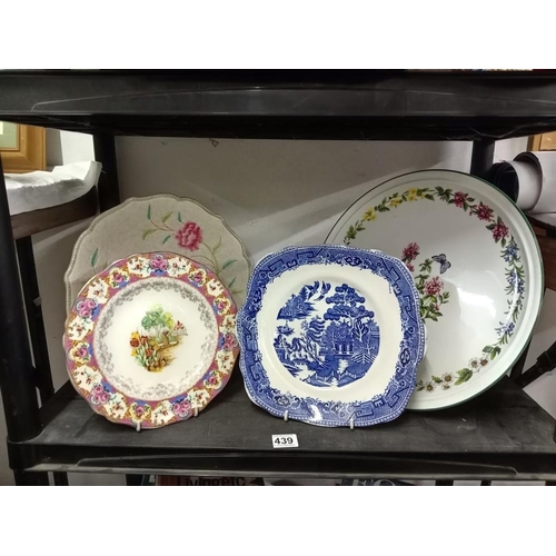 439 - A quantity of miscellaneous plates/bowl including Royal Worcester &H G Wood etc.