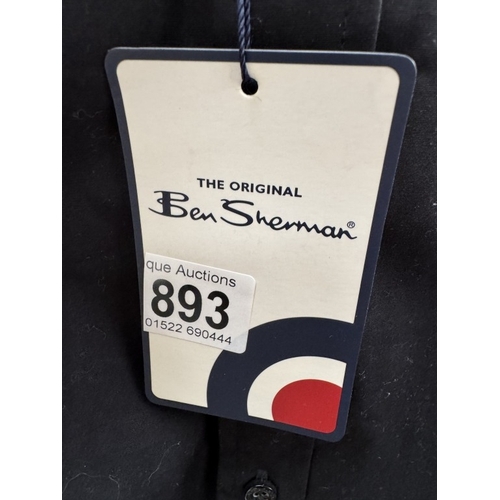 893 - A new Ben Sherman shirt XXL (With tags), A new Steel & Jelly shirt XXL, A new jumper & one other