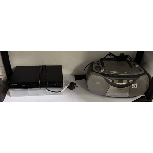 458 - A Philips CD player, Samsung Blue - Ray & Cables