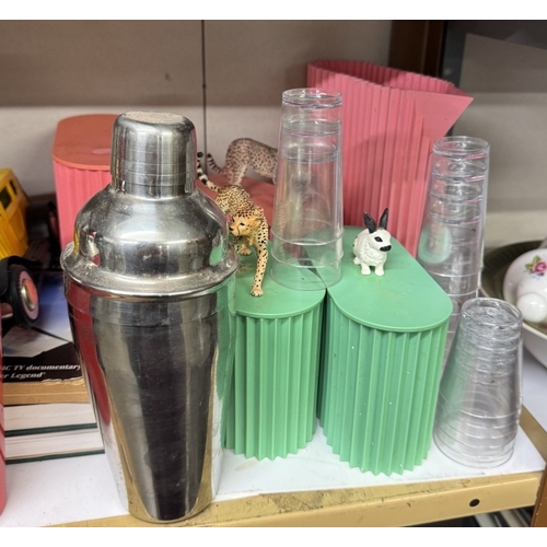 471 - A quantity of cocktail shakers, battery operated lights, books etc