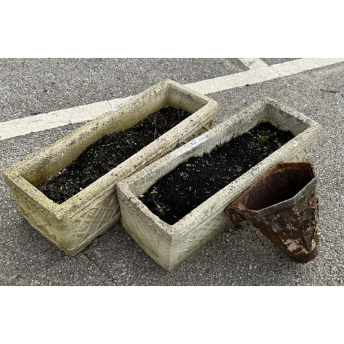 637 - 2 Rectangular square garden planters