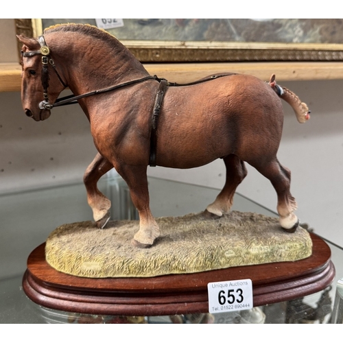 653 - A Border Fine Arts figure of a horse limited edition 777/850 by Anne Wall