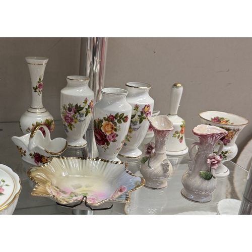 672 - A Wedgwood Hathaway Rose & a quantity of Polly Anna floral china