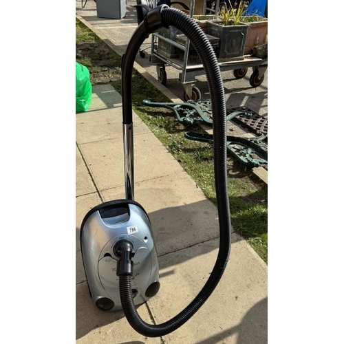 786 - An Electrolux PowerPlus 1800W vacuum