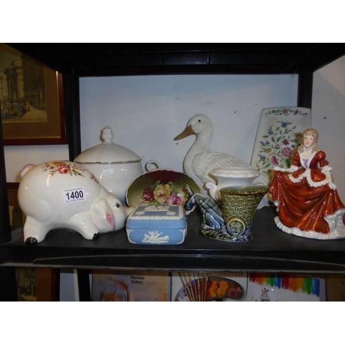 1400 - A good lot of ceramics including soup tureen, piggy bank, duck etc., COLLECT ONLY.