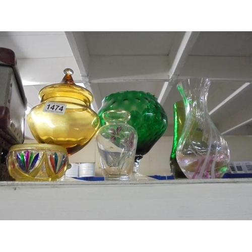 1474 - Six pieces of coloured glass including vases. COLLECT ONLY.