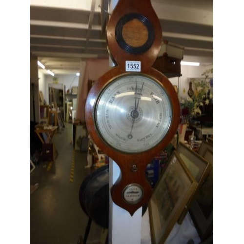 1552 - A barometer marked Green Grantham. COLLECT ONLY,