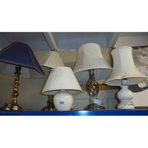 1560 - Five assorted table lamps with shades. COLLECT ONLY.