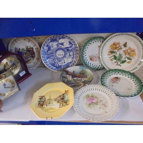 1589 - A quantity of assorted collector's plates.