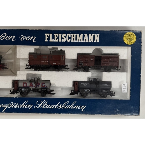 152 - A boxed Fleischmann HO 4884 train set