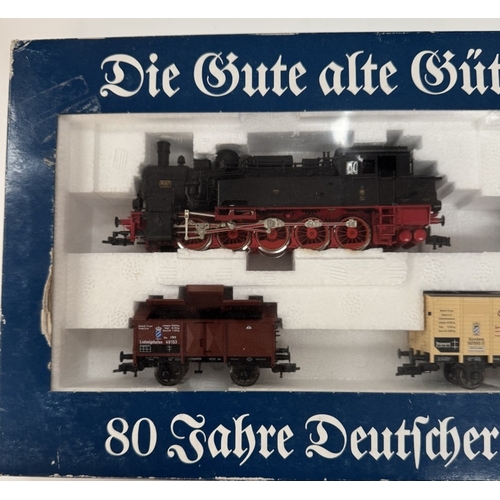 158 - A boxed Fleischmann HO 4886 train set