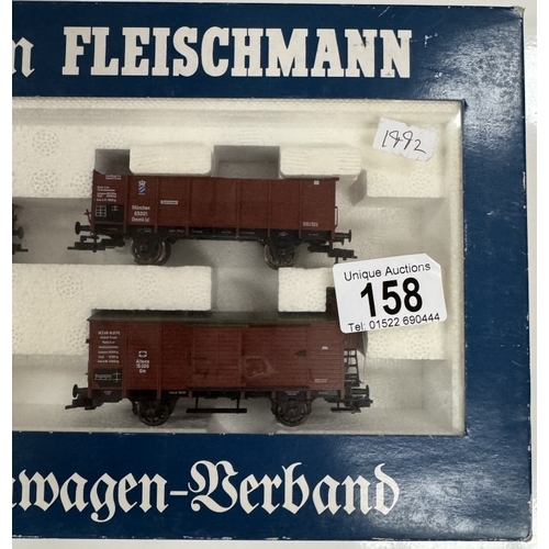 158 - A boxed Fleischmann HO 4886 train set