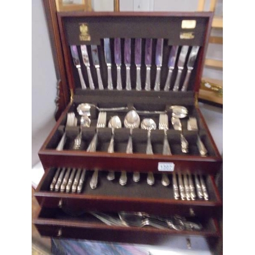 1307 - A superb quality mahogany cased canteen of cutlery with two drawers by Arthur Price. C0LLECT ONLY.