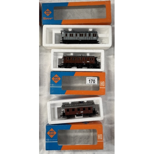 170 - 9 Boxed Roco HO coaches