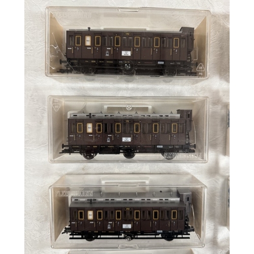 186 - 10 Boxed Fleischmann HO gauge rolling stock 5831, 5833 x2, 5834, 5837, 5840, 5841 x 2 & 5845 x 2