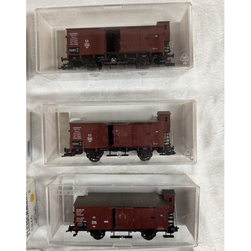 187 - 10 Boxed Fleischmann HO gauge rolling stock 5816 x 6, 5840, 5850, 5846 & 5830