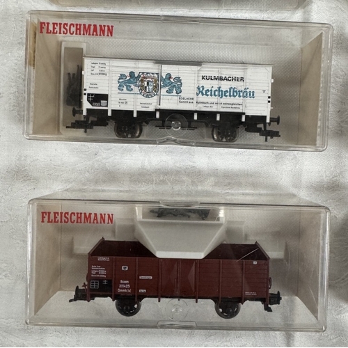 188 - 10 Boxed Fleischmann HO gauge rolling stock 5816 x 2, 5866 x2, 5861 x2, 5863 & 5862 x 3