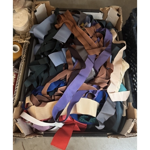 5 - A large quantity of haberdashery items