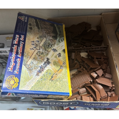 8 - A large quantity of 1/72 scale plastic soldiers with boxes in various conditions by Italeri etc