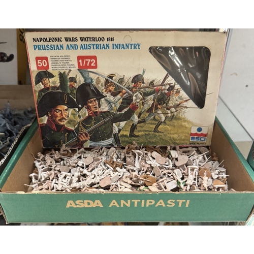 8 - A large quantity of 1/72 scale plastic soldiers with boxes in various conditions by Italeri etc