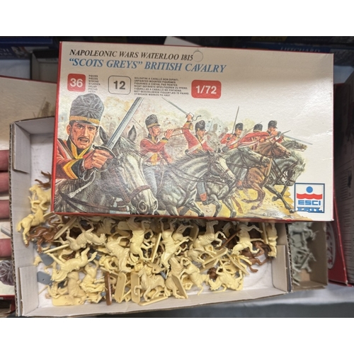 8 - A large quantity of 1/72 scale plastic soldiers with boxes in various conditions by Italeri etc