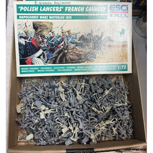 8 - A large quantity of 1/72 scale plastic soldiers with boxes in various conditions by Italeri etc