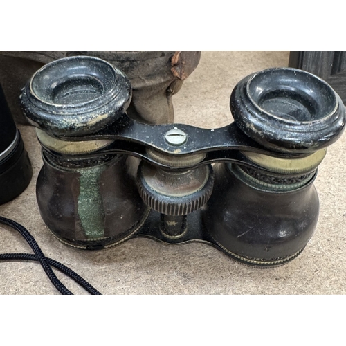 1618 - A quantity of caned vintage opera glasses & Opticron 8 x 25 LE field binoculars