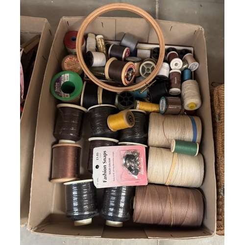 41 - A good lot of cotton reels, wool, buttons, sewing patterns etc