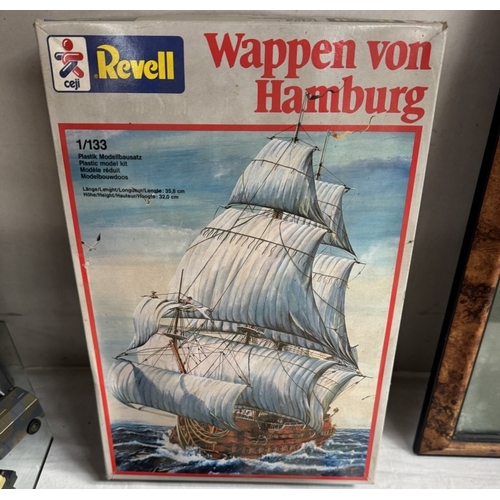 46 - A boxed Revell 5420 1/133 Wapper van, Hamburg model kit unchecked & A quantity of plastic battleship... 