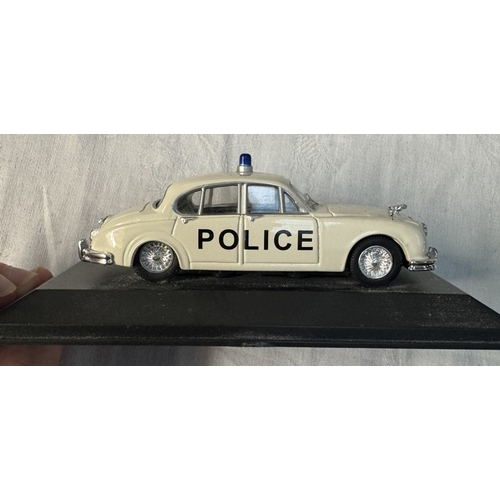 112 - A mixed lot of police diecast cars including Corgi, Vanguard, Dinky etc