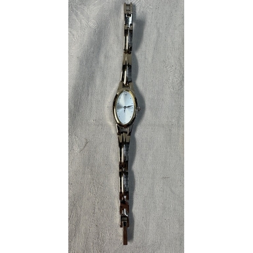 91 - A quantity of fashion wristwatches including Dutchess, Oasis etc