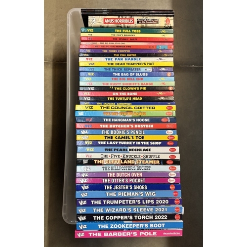 142 - A good collection of Viz annuals, other Viz books & A Viz mug.