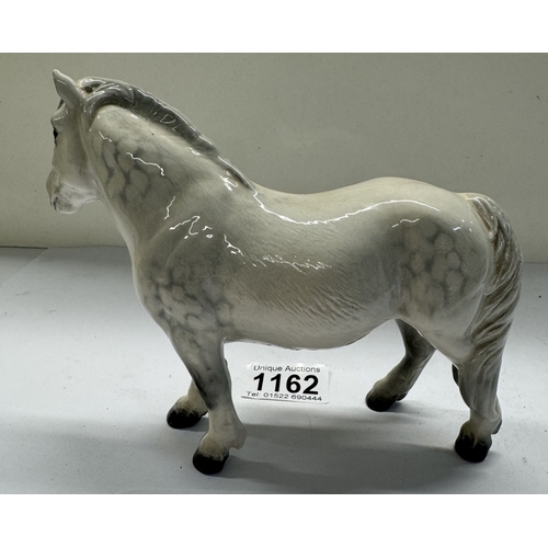 1162 - A Royal Doulton dapple grey horse